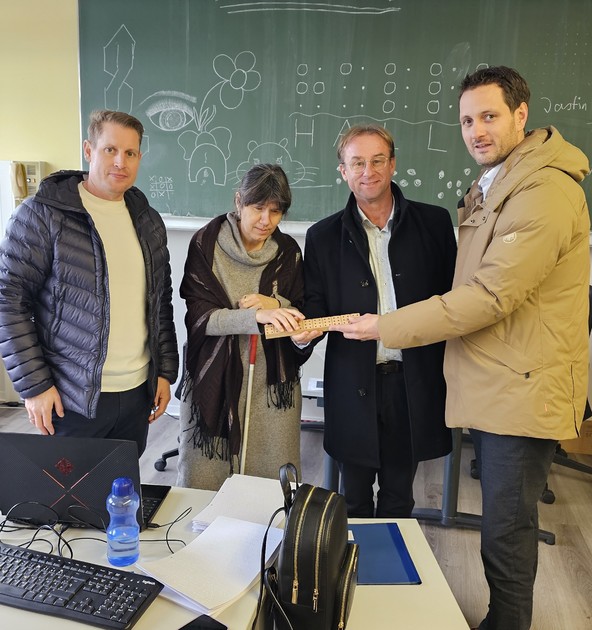 V.l.n.r.: BFW-Abteilungleister Thomas Schmitt, Gesch�ftsf�hrerin Judith Faltl, der B�rgerbeauftragte der Bayerischen Staatsregierung, Wolfgang Fackler und Stimmkreisabgeordneter Bj�rn Jungbauer. 